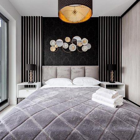 Apartport Nowoczesne Apartamenty Gdynia Exteriör bild